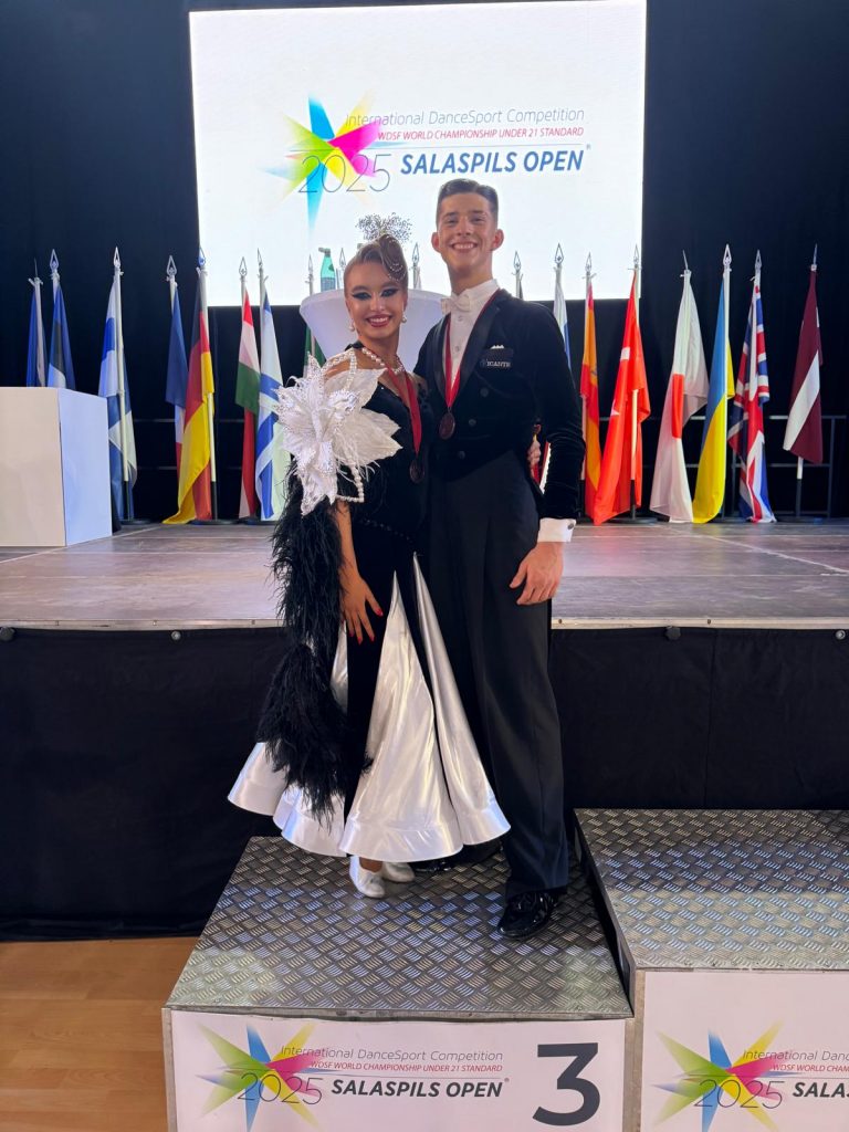 Dmytrii Forostianov/Helene Novalee Tilgert: Bronze bei der WM U21 Standard 2025 // Foto: privat