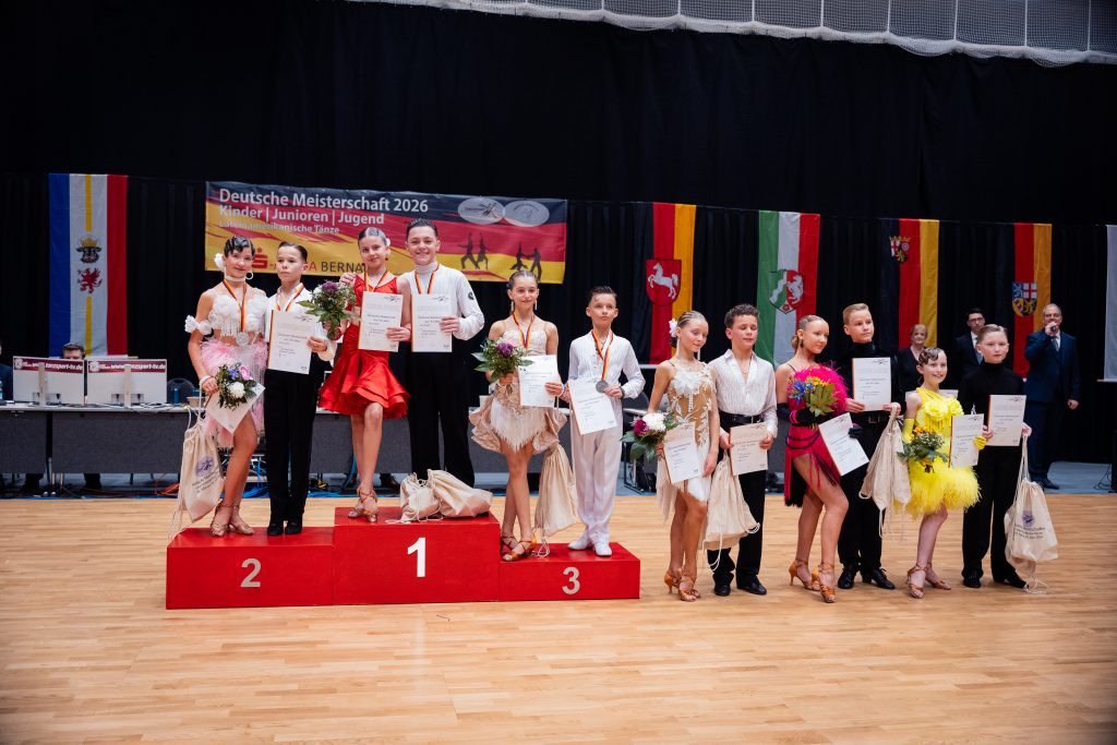 Siegerehrung Deutsche Meisterschaft Junioren I B Latein 2026 // Deutsche Meister: Amil Behljuljevic / Amalija Crepulja (Grün-Gold-Club Bremen) // Foto: Nevi Production