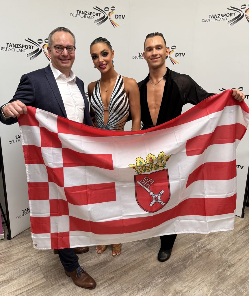 Dimitrii Kalistov / Luna Maria Albanese, Grün-Gold-Club Bremen // Foto: Lars Bankert