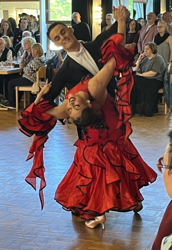 Danila Sitovs / Nora Corpas Diaz, Grün-Gold-Club Bremen, Bremer Landesmeister Hgr. S Standard 2026 // Foto: Yvonne Rust