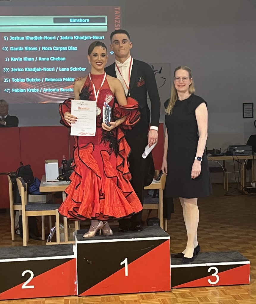 Danila Sitovs / Nora Corpas Diaz, Grün-Gold-Club Bremen, Bremer Landesmeister Hgr. S Standard 2026 // Foto: Yvonne Rust